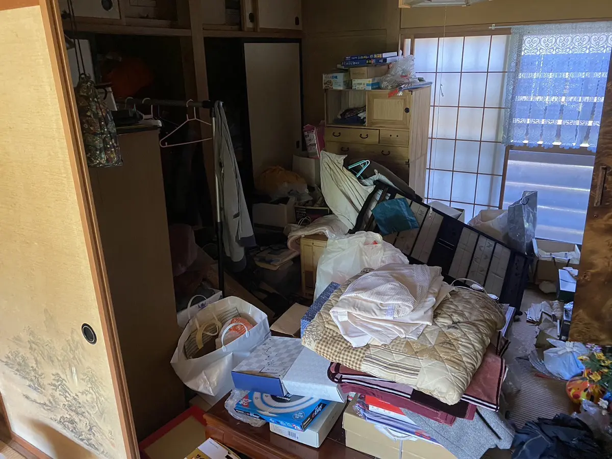 母屋と倉庫2棟分の遺品を立ち会いなしで整理しました｜遺品整理業者の 