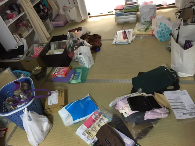 家財整理と遺品整理は何がちがう？具体的な内容と業者への依頼方法